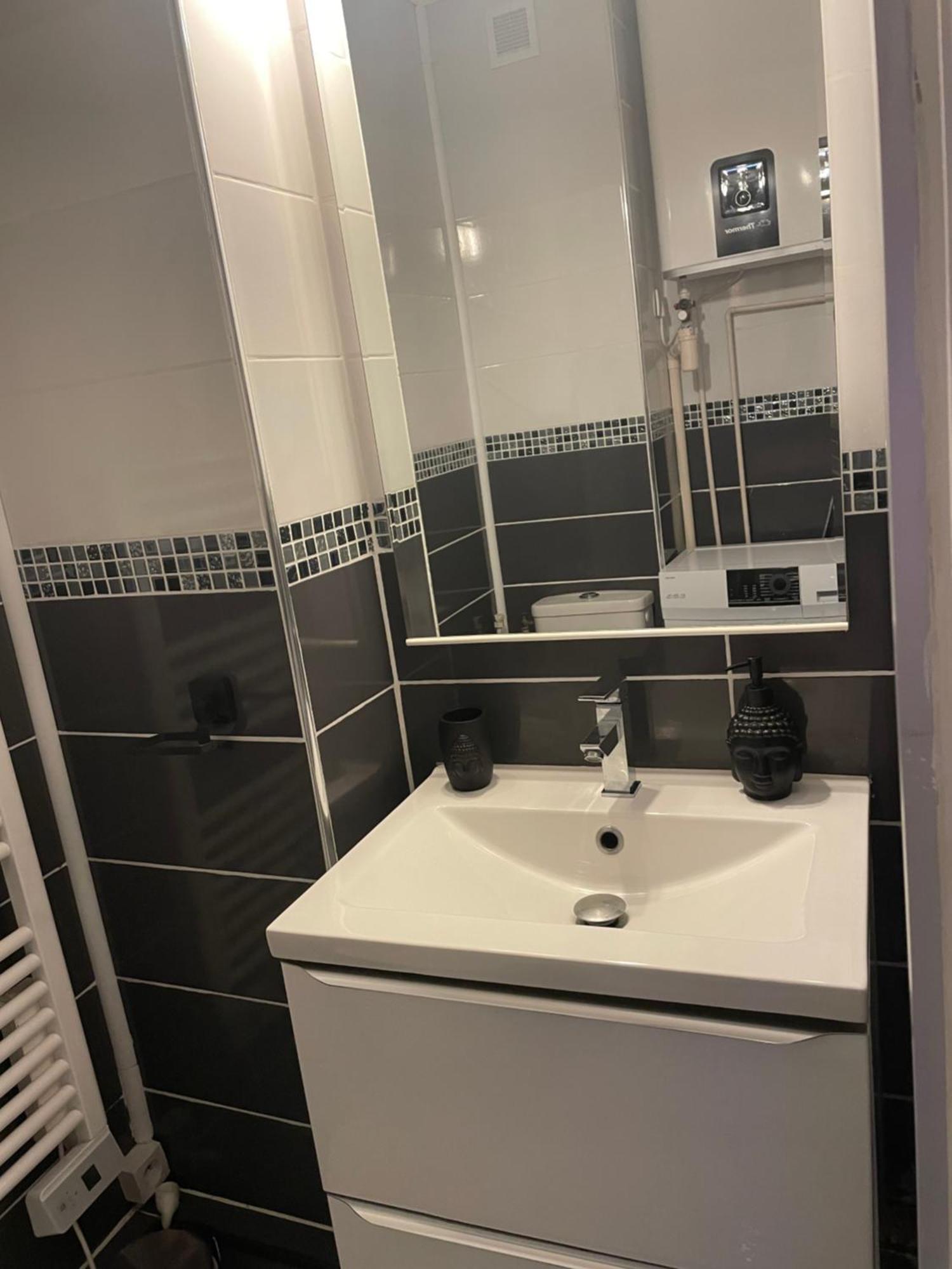 The Naturist Glamour Suite 아그 외부 사진